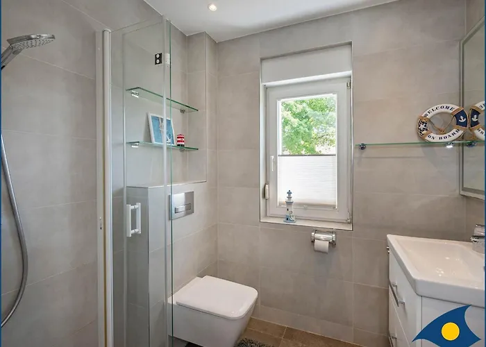 Dünenhaus Christa 12 *