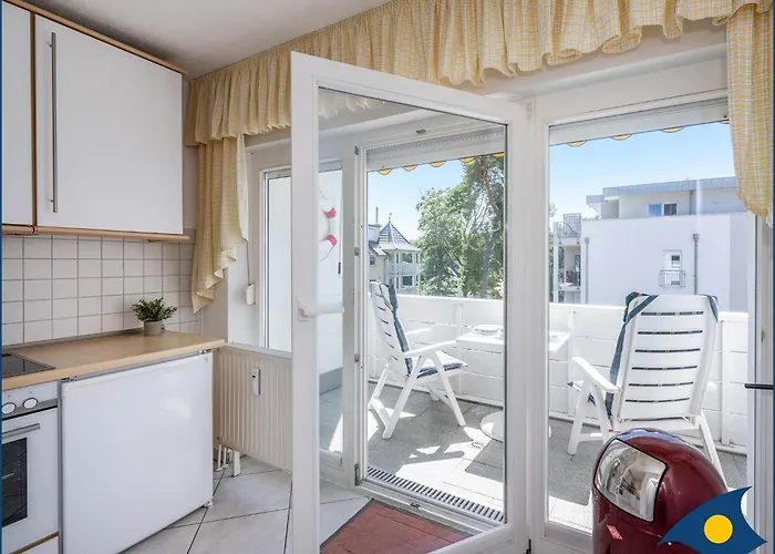 Dünenhaus Christa 12 *